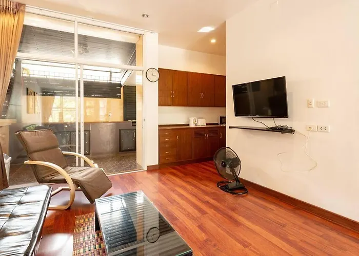 Casa vacanze 420 House- Up To 10 Guests In Bangkok. Bangkok