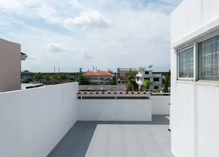 420 House- Up To 10 Guests In Bangkok. Casa vacanze *