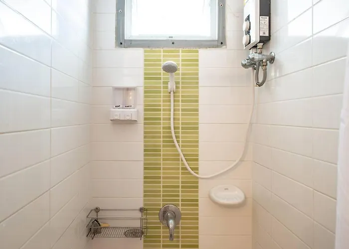 Casa vacanze 420 House- Up To 10 Guests In Bangkok.