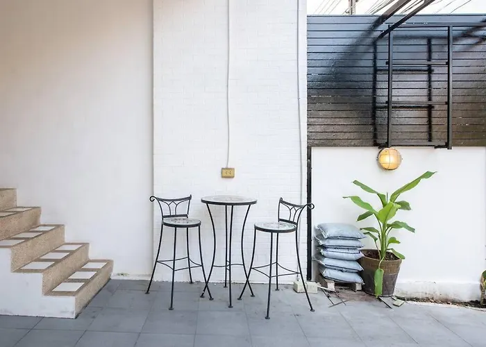 Casa vacanze 420 House- Up To 10 Guests In Bangkok. *