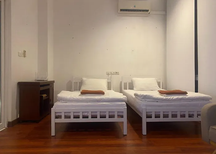 Casa vacanze 420 House- Up To 10 Guests In Bangkok. Bangkok